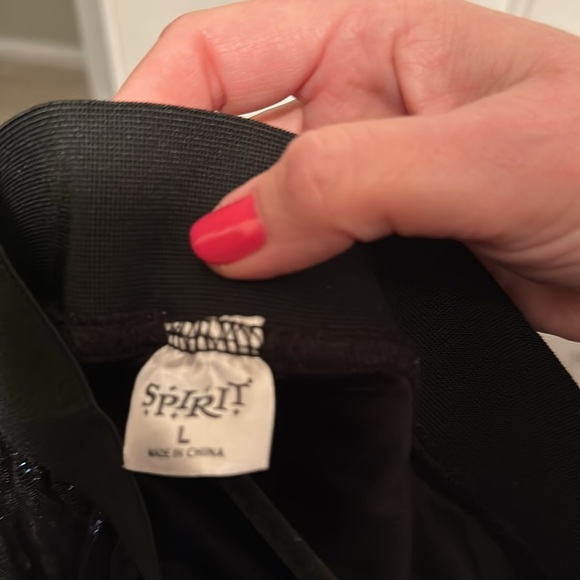 Just in time for Halloween!! - Picture 3 of 12